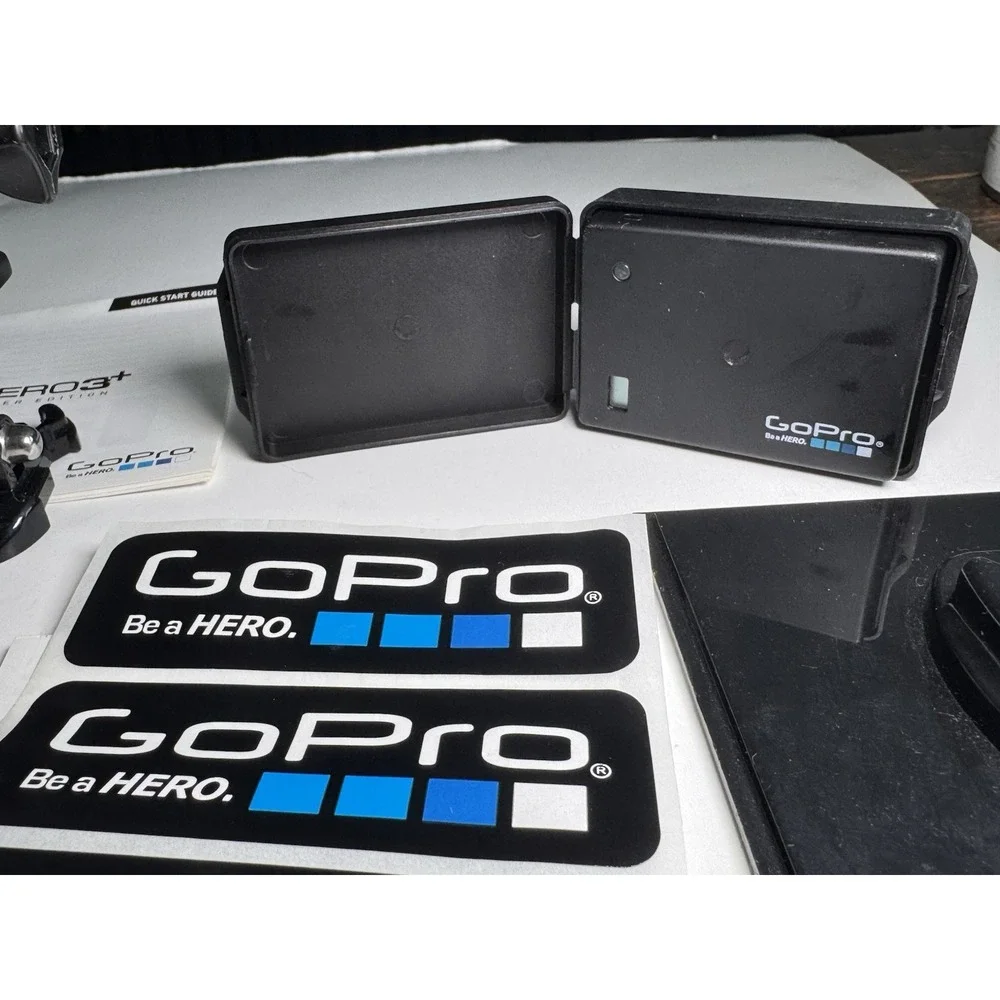 GoPro HERO‎ 3+ Action Camera, Battery , Charger, 32gb SD Waterproof Cases Manual